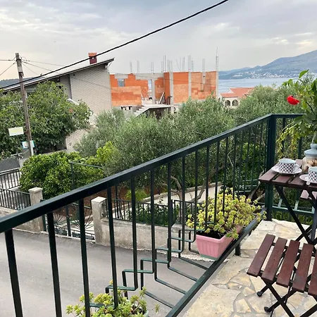 Διαμέρισμα House Roza With Two *